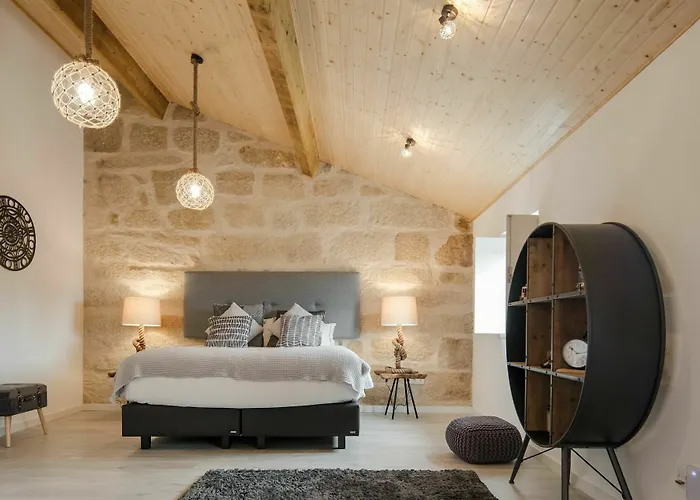 Porto Deluxe Suites